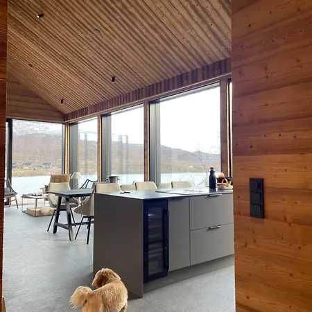 Lägenhet Lakeside Vinkka